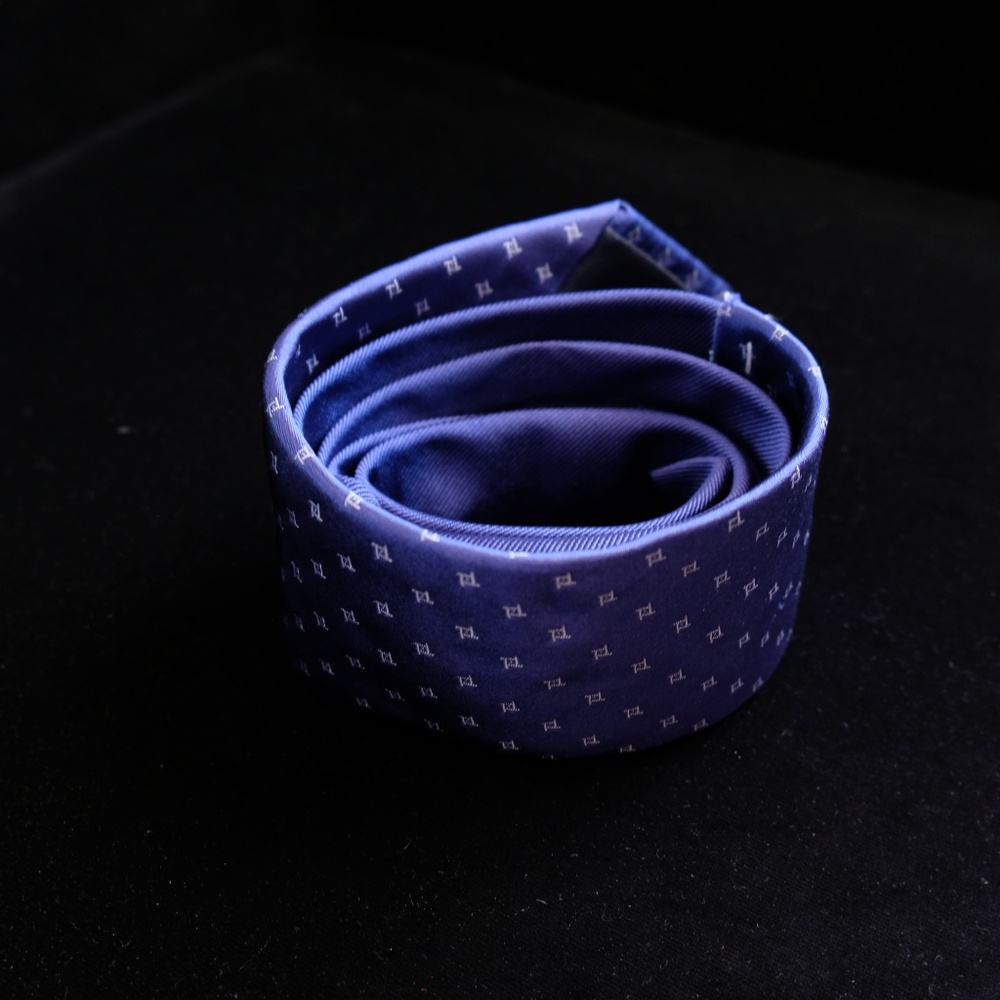 NWT U-NI-TY tie - Picture 4 of 7